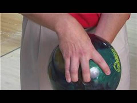 Bowling tips &amp; techniques : how to throw a fingertip bowling ball