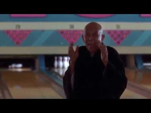The monk's bowling skill was surprisingly good! Applause