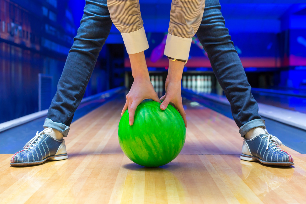 Bowling  Players Championship: Two-handed touch starts to take hold