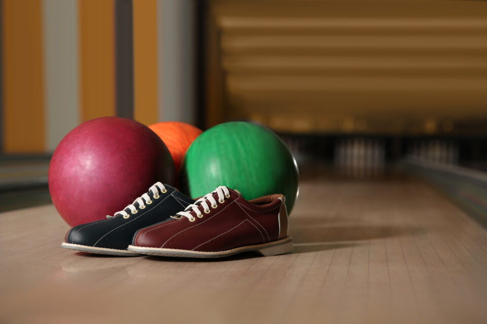What Is a Reactive Bowling Ball? What Are They Made Of?