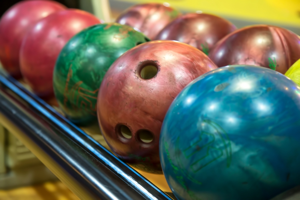 Using a simple yet effective diy bowling ball cleaner can save you money.