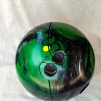 why do bowling balls crack, 7 reasons and 2 fixes