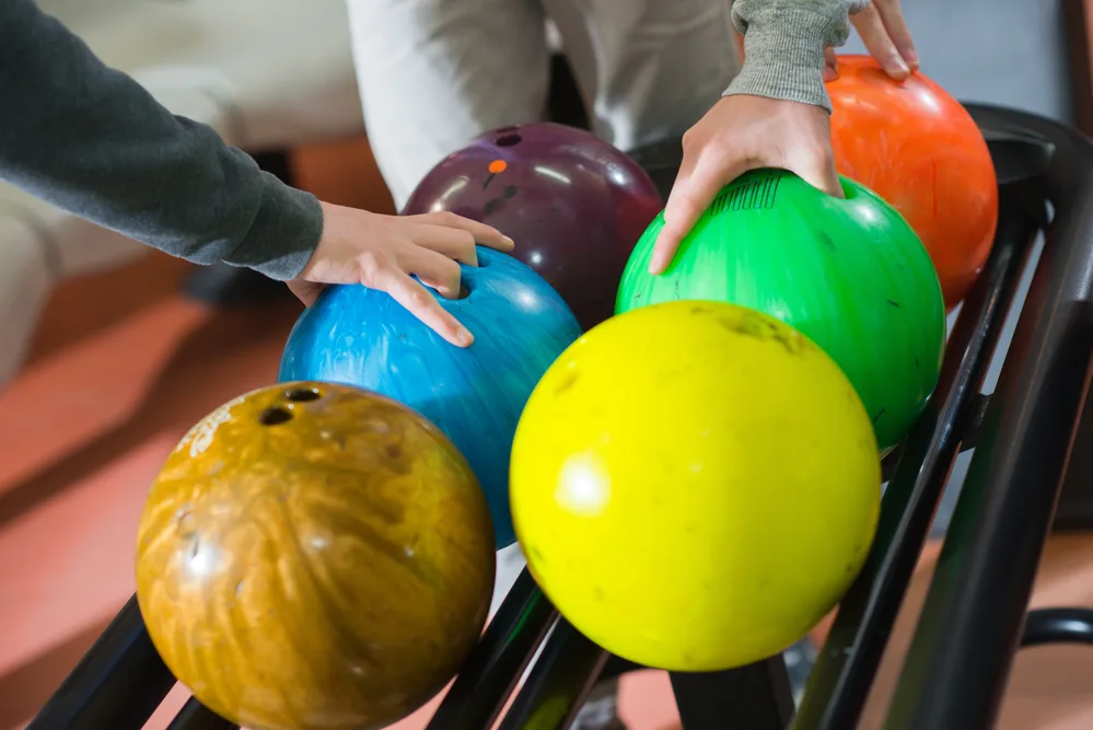 Can You Bowl With Acrylic Nails? Is It Hard to Bowl With Nails?