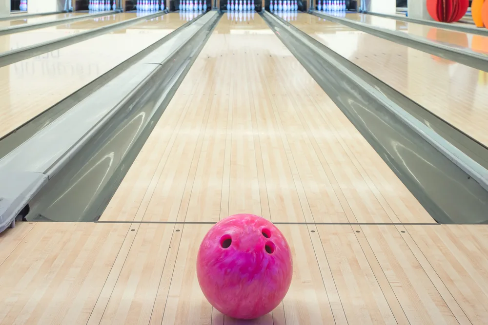 How to Use Bowling Alley Wax and What Is It and How to Apply